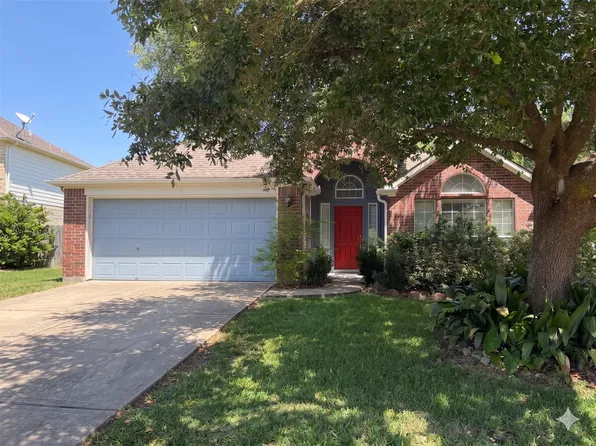6207 Lake Chase Ct, Katy, TX 77493