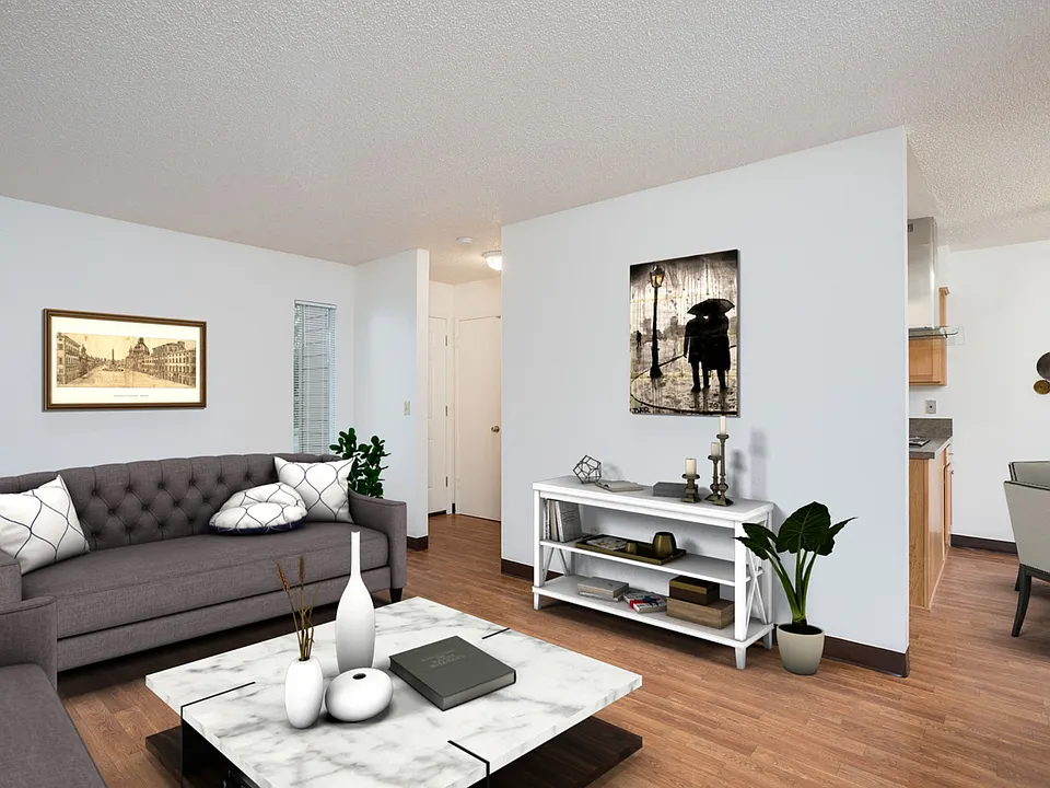 Tulip Crest Apartments