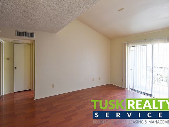 3rd image of 10049 Westpark Dr APT 100