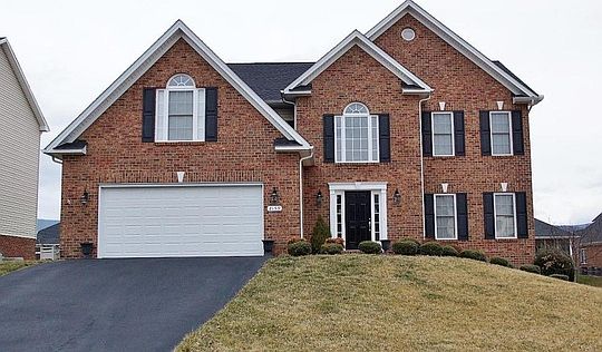 1st image of 2159 River Oaks Dr