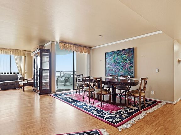 3rd image of 345 Pioneer Dr Unit 902