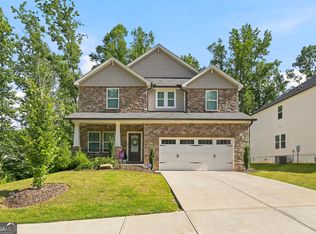 677 Magnolia Dr, Dawsonville, GA 30534