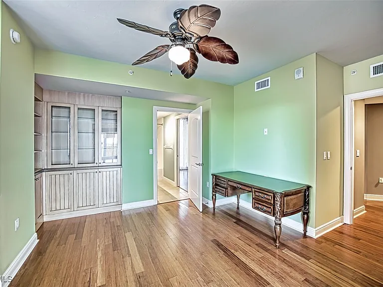 2104 W 1st St #1004 — Photo 22