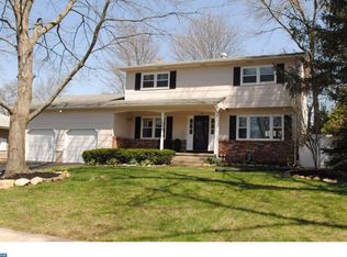 794 Estates Blvd, Hamilton, NJ 08619