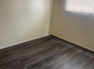 1451 W 105th St #11253230, Los Angeles, CA 90047