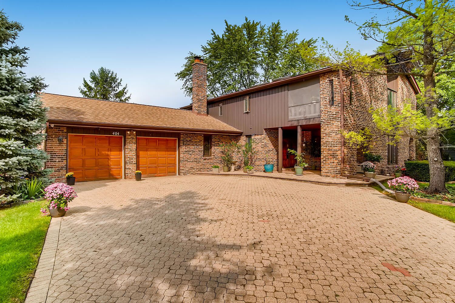 404 Minnaqua Dr, Prospect Heights, IL 60070 Zillow