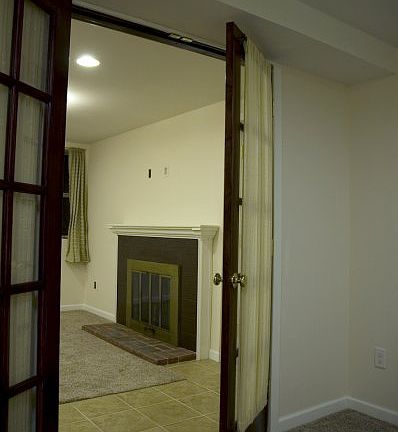 3rd image of 912 S Puget Sound Ave