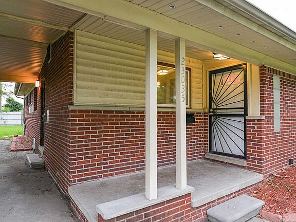 5th image of 23035 Oak Crest Ave