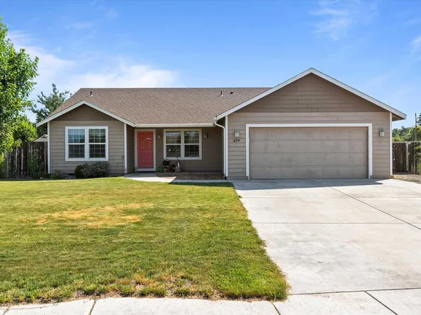 674 Riverstone Dr, Richland, WA 99352