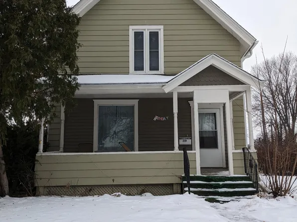 219 N Lakeshore Dr, Lake City, MN 55041