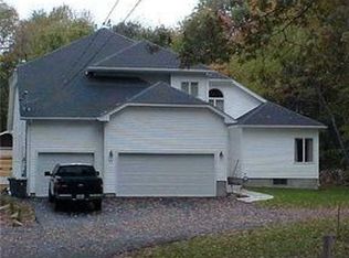 11 Shelter Ln, Cumberland, RI 02864