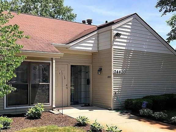 5th image of 24625 Bashian Dr #13