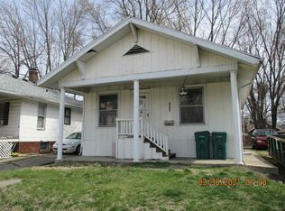 1908 S 16th St, Springfield, IL 62703