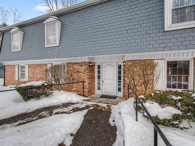 125 Kennedy Drive #10, South Burlington, VT, 05403