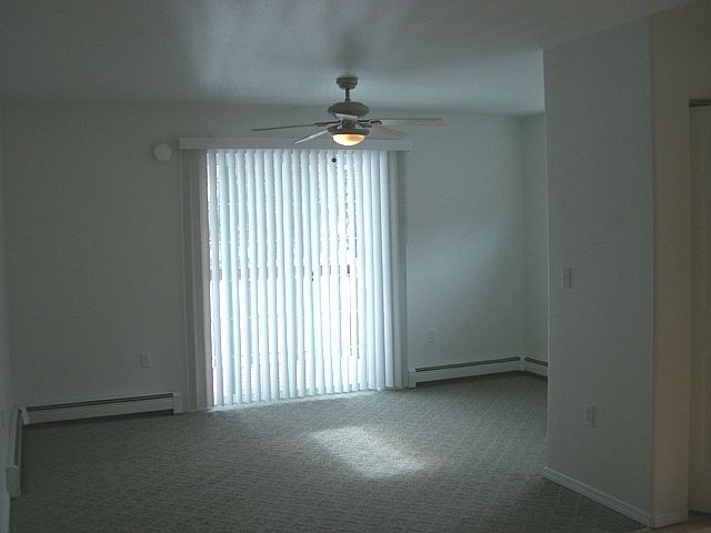 Building Photo 3