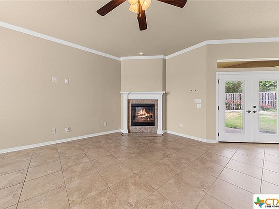5th image of 406 Park Place Ln