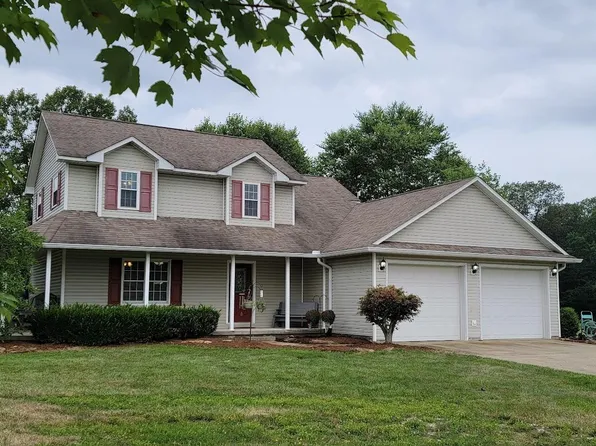 1844 E Heaton Ln, Bloomfield, IN 47424