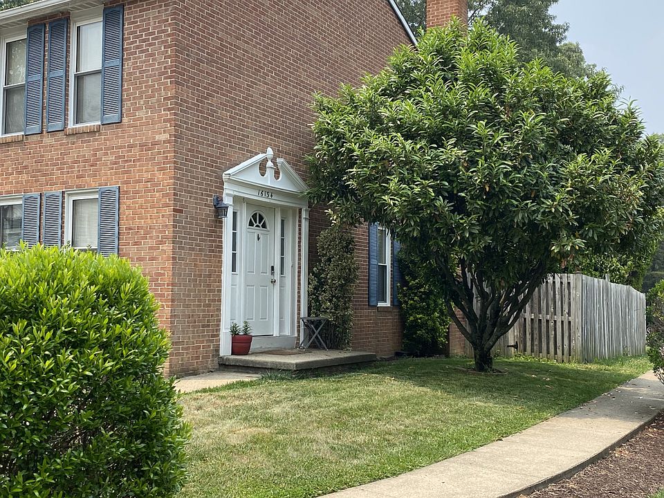 1st image of 16134 Henderson Ln #1