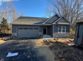 638 Mill Spgs, Coatesville, IN