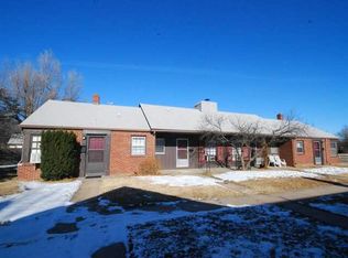 1409 S George Washington Dr, Wichita, KS 67211