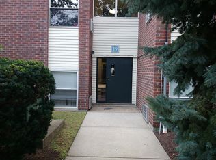 19 Bronsdon St APT F, Brighton, MA 02135