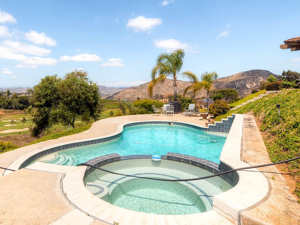 1st image of 1168 Sierra Linda Dr