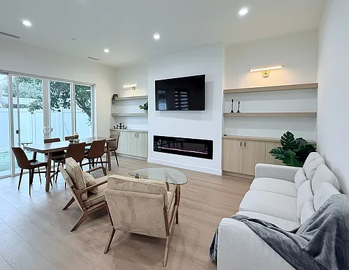5725 Bertrand Ave #1/2 Photo 1