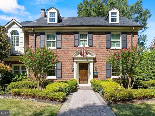 5604 Western Ave, Chevy Chase, MD 20815