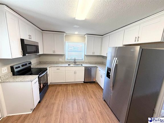 4th image of 313 Dickson Hts