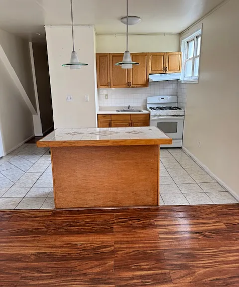1801 N 33rd St #2 — Photo 8