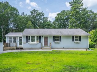 199 New Boston Rd, Sturbridge, MA 01566