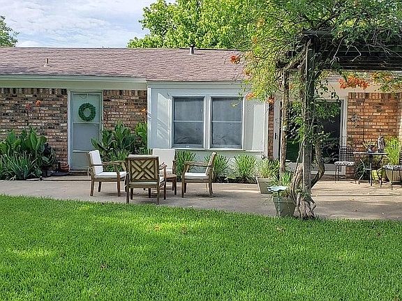 5th image of 3913 Wosley Dr