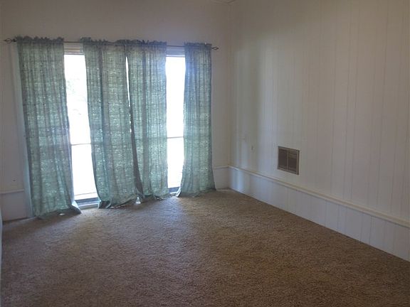 5th image of 2306 NW 5th Pl