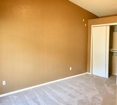 5th image of 1606 Scottsdale Dr