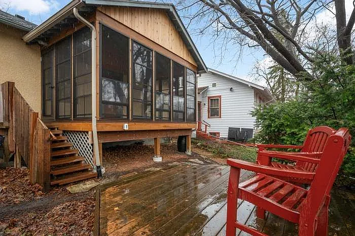 185 Exeter Pl — Photo 3