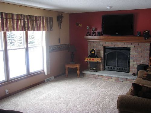 4th image of 2776 Creekridge Dr