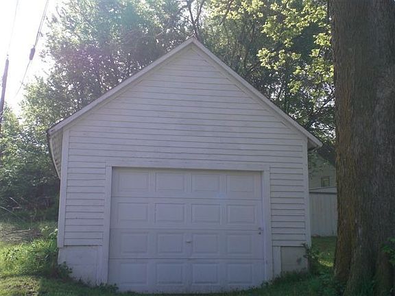4th image of 1222 1st Ave