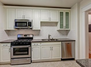 502 Bellevue Ave E, Seattle, WA 98102