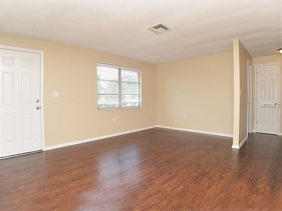 2nd image of 530 Omaha St