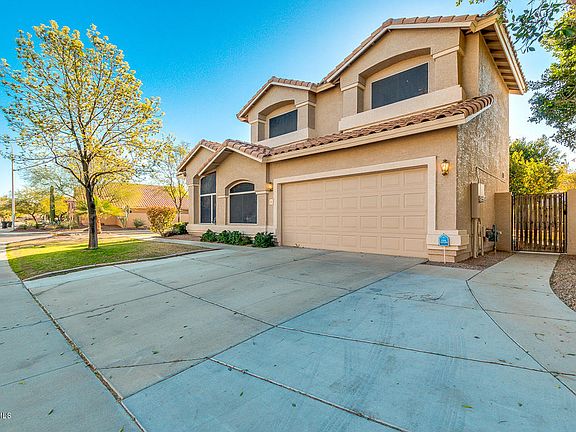 2nd image of 1413 W Oriole Way