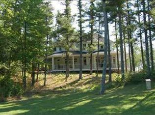 9737 Brownie Brook Ln, Charlevoix, MI 49720