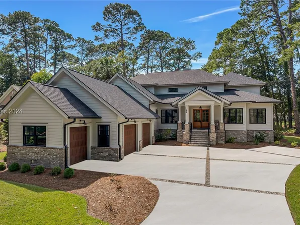 22 Long Brow Rd, Hilton Head Island, SC 29928