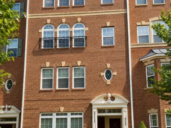 15149 Leicestershire St, Woodbridge, VA 22191