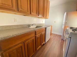 20-51 Crescent St #B3, Astoria, NY 11105