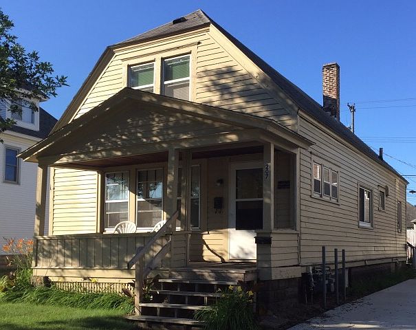 207 East 4th Street 