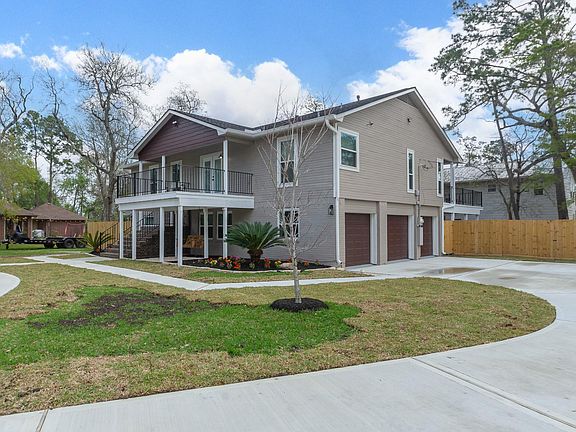 4th image of 4509 Country Club Dr