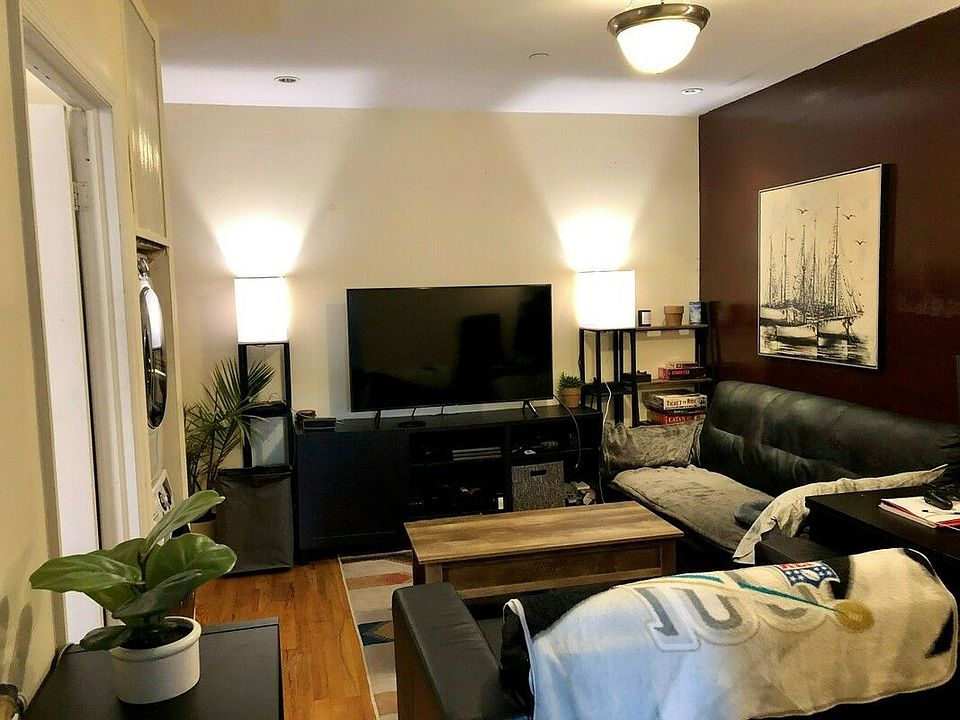 1st image of 35 Essex St APT 5A