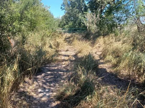 5001 PVT, Beeville 78012