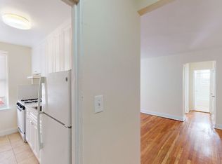 2044 21st Dr APT 3B, Brooklyn, NY 11214