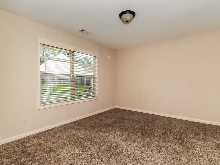202 Comet Ct — Photo 13